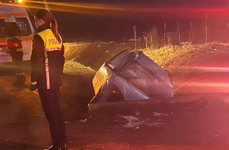 Accident rutier frontal între două autoturisme în Prodănești