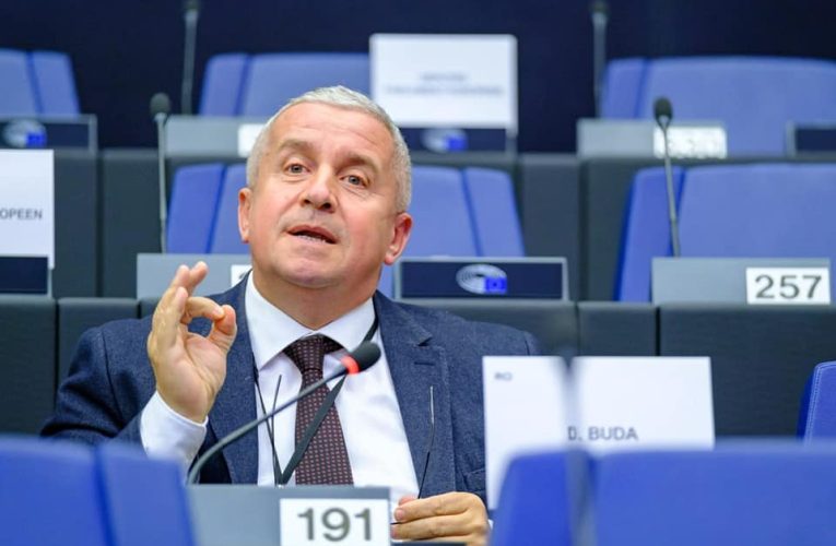 Daniel Buda: Fără o activitate europeană susținută, 80% din sectorul agricol românesc ar fi fost în faliment