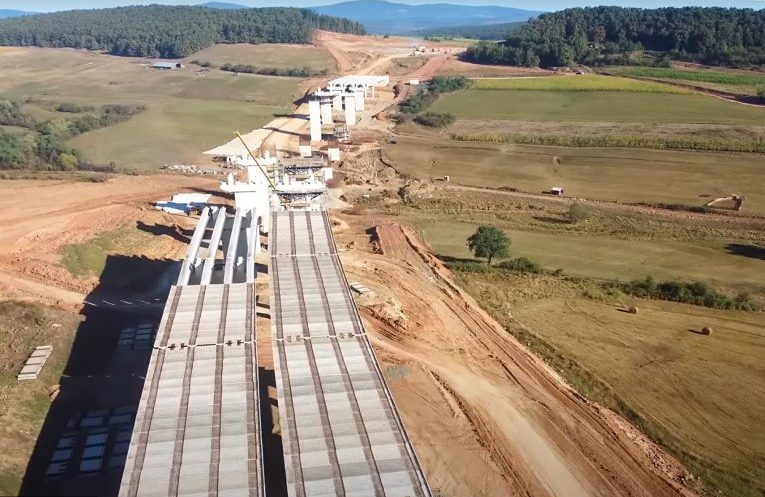 IMAGINI spectaculoase de pe Autostrada Transilvania cu 11 km de viaducte construite de UMB
