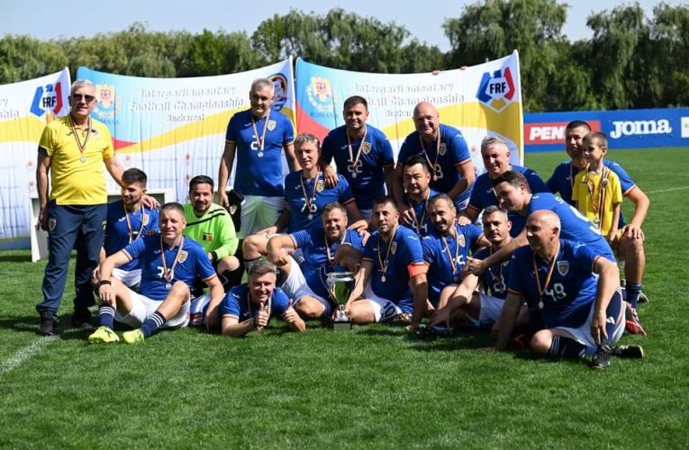 Lucian Bode a devenit campion cu echipa de fotbal a Parlamentului României