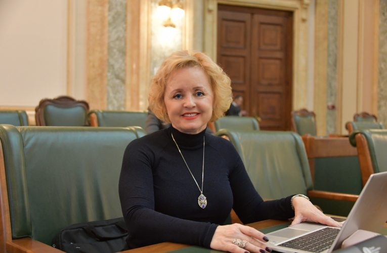 Senatoarea Kovács Irénke a votat legea pentru servicii de medicină dentară gratuită copiilor