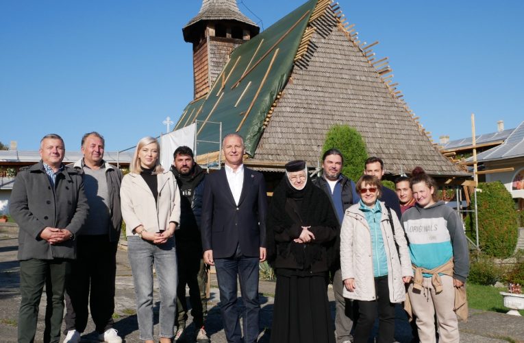 Intervenție de punere în siguranță a bisericii de lemn din incinta Mănăstirii Bic