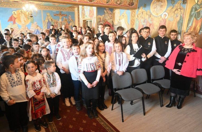 Liceul Ortodox „Sfântul Nicolae” din Zalău şi‑a sărbătorit ocrotitorul