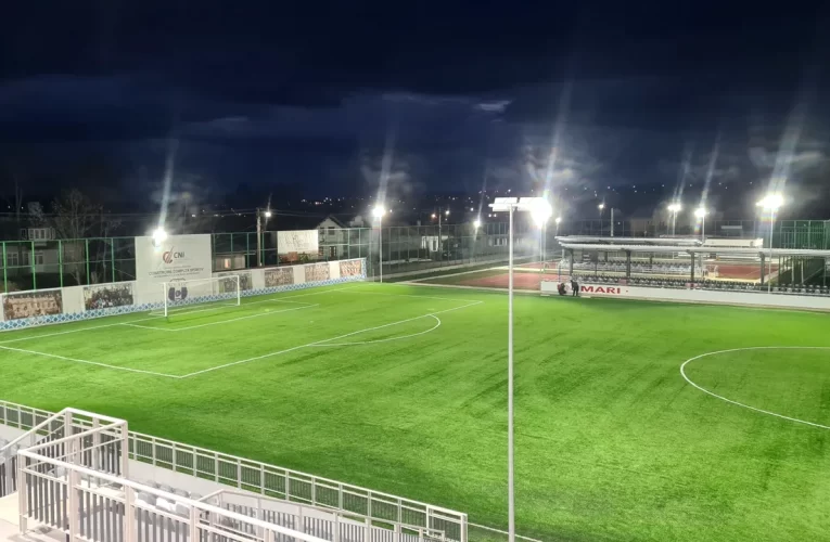 Ministrul Dezvoltării anunță construirea unui complex sportiv în Șărmășag