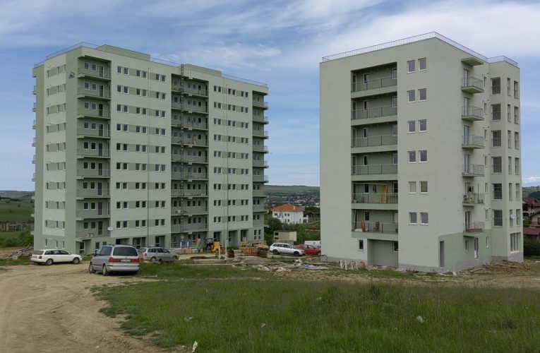 Primăria Zalău a finalizat lucrările de construire a celor două blocuri ANL