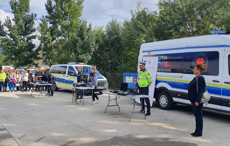 IPJ Sălaj: Activități recreative și preventive adresate copiilor din comunele Buciumi și Agrij