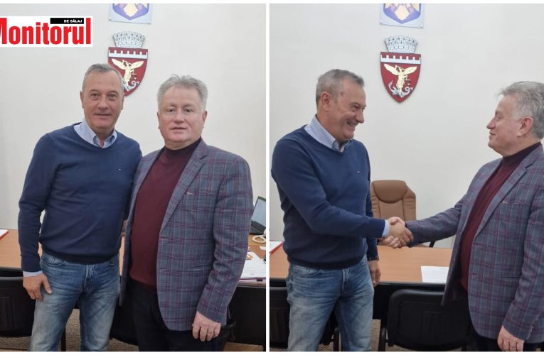 Legenda lui Dinamo București, marele antrenor Mircea Rednic, în vizita la Primăria municipuului Zalău