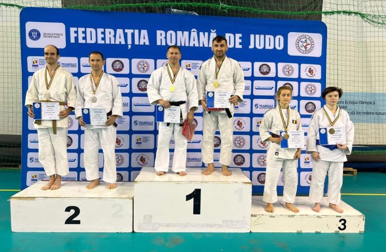 Doi sportivi de la SCM Zalău, campioni naționali la judo