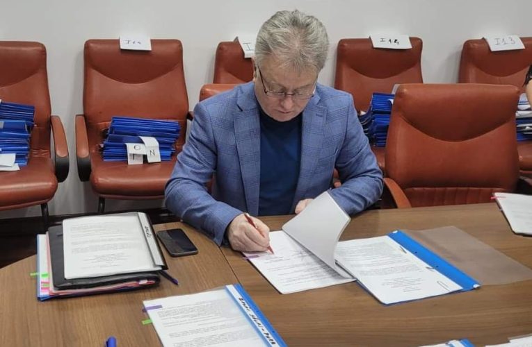 Ionel Ciunt a semnat 5 proiecte de 15,5 milioane euro