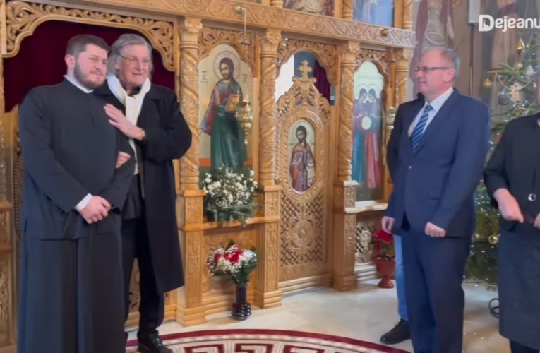 Florin Piersic, primit cu fanfară și aplauze de un preot zălăuan care slujește în Dej