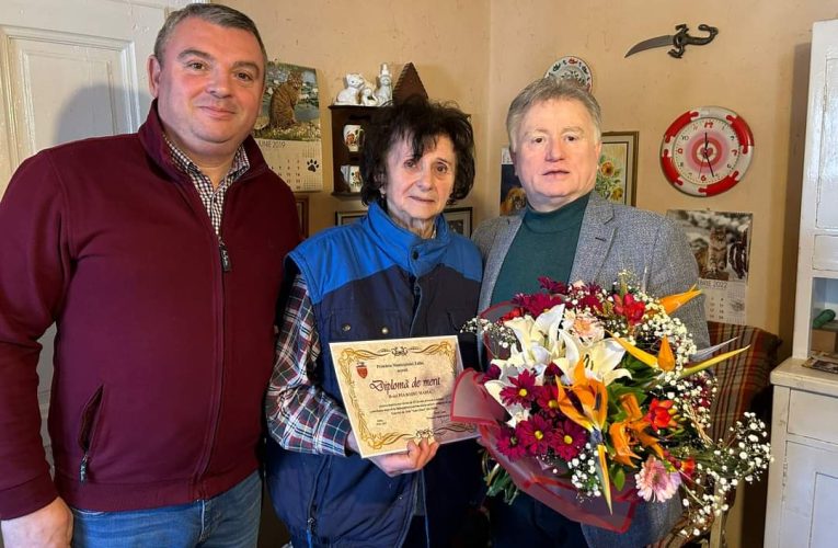 Diplomă de merit pentru fondatoarea Galeriei de Artă din Zalău