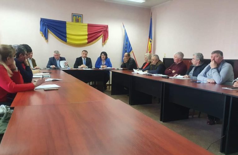 Subprefectul Florin Florian prezent la ședința Comitetului Județean de Coordonare a Activității Agricole
