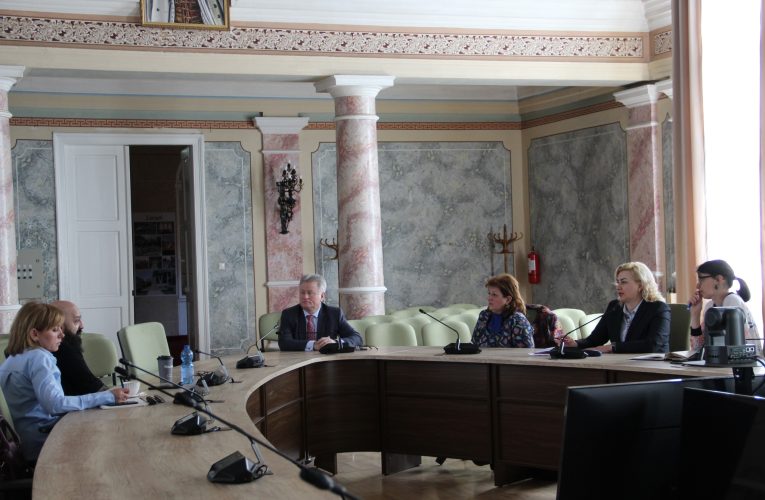 Parteneriat pentru dezvoltarea unor proiecte de integrare în societate a comunităților marginalizate