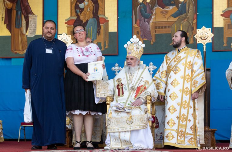 Parohia Ortodoxă Lemniu, premiată de PF Daniel, Patriarhul Bisericii Ortodoxe Române