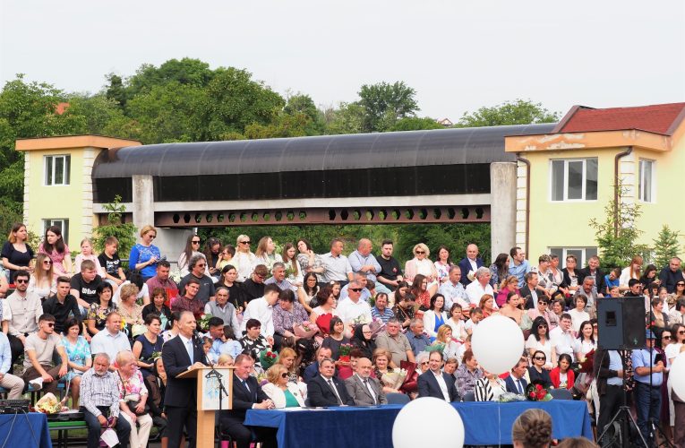 Președintele CJ Sălaj, Dinu Iancu-Sălăjanu, prezent la festivitatea de absolvire a elevilor de la CNS Zalău