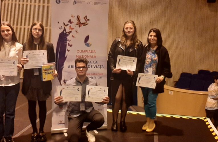 Doi elevi sălăjeni au obținut premii speciale la Olimpiada Națională de Lectură, de la Constanța