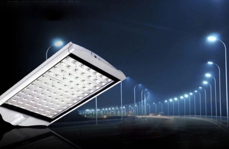 Iluminat public modern pe LED în toată comuna Horoatu Crasnei