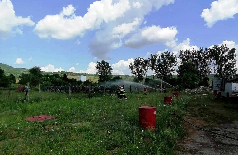 Exercițiu ISU: Incendiu la cazarma Regimentului 69 Artilerie Mixtă ,,Silvania”
