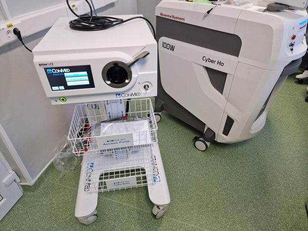 Secția Urologie a Spitalului Județean de Urgență Zalău dotată cu aparatură nouă minim invazivă