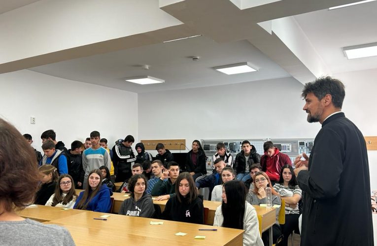 „Tineri pentru tineri”, proiect finanțat de CJ Sălaj pentru adolescenți