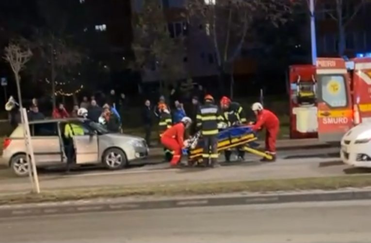 Accident rutier grav în sensul giratoriu de la Zalău Value Center