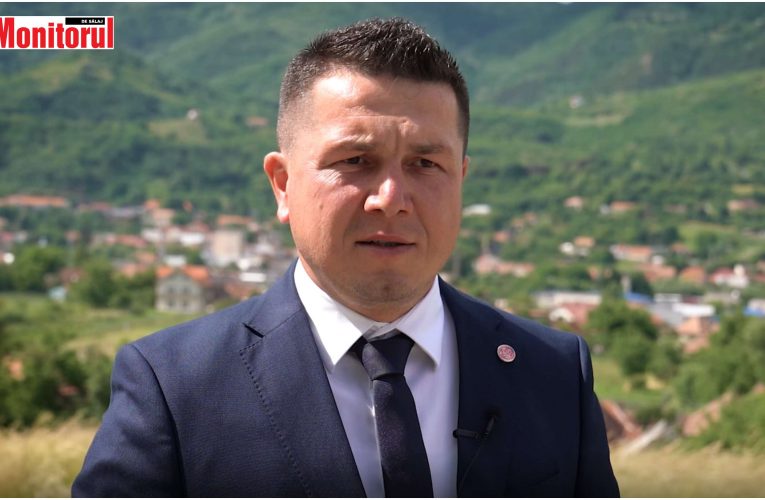 VIDEO| Romeo Sabou, candidatul PSD la Primăria Șimleu: Haideți alături de mine și echipa mea să punem Șimleul în mișcare!