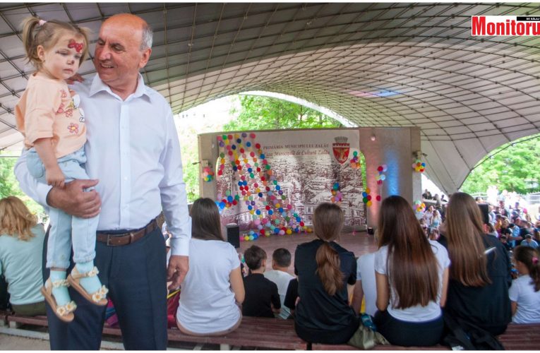 Teodor Bălăjel și-a dat azi întâlnire cu copiii de ziua lor – ”Cea mai mare bucurie este cea trăită alături de copii”