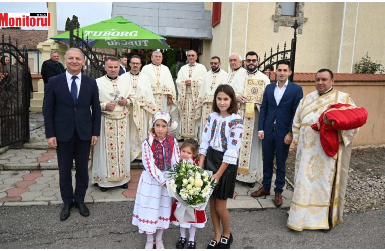 Liturghie arhierească în Parohia Cehei, orașul Șimleu Silvaniei