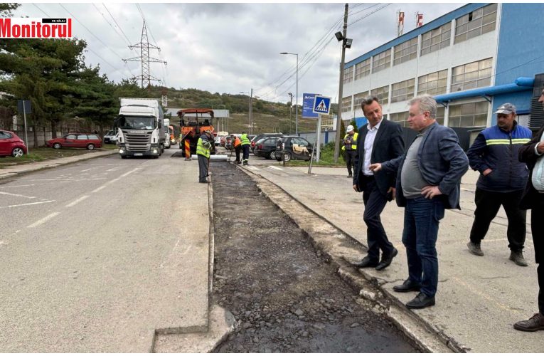 Citadin reface strada Industriei, afectată de lucrările de extindere a rețelei de apă