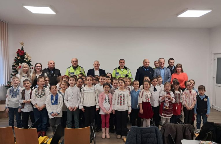 Elevi de la Școala Gimnazială “Porolissum”, în vizită la Poliția Locală Zalău