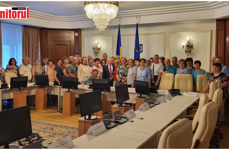 Un grup de sălăjeni, în vizită la Parlament, la invitația deputatului Ionel Ciunt