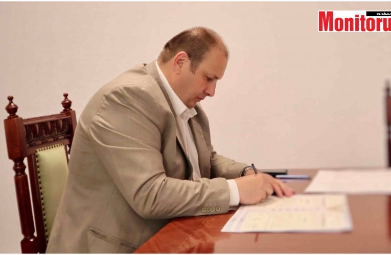 Noi titluri de proprietate semnate de prefectul Claudiu Bîrsan