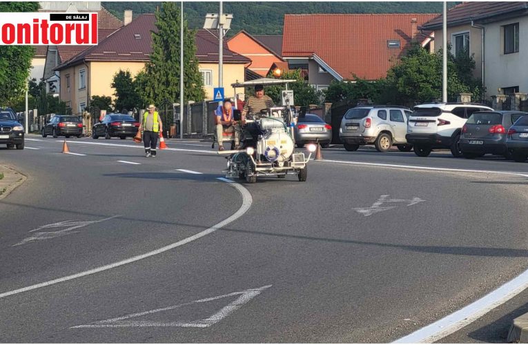 SADP a început acțiunea de reîmprospătare a marcajelor rutiere longitudinale din Zalău