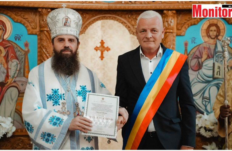 Primarul Comunei Cizer, Felician Fărcaș, apreciat public de Episcopul Sălajului