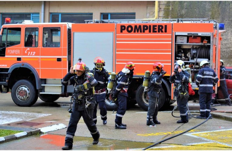 Incendiu în parcarea de la Kaufland Zalău