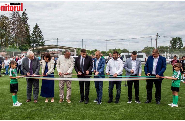 Inaugurarea terenului sintetic de la Crasna