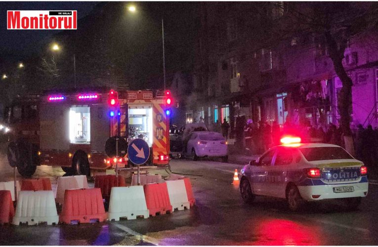 Incendiu la un autoturism pe str. T. Vladimirescu din Zalău