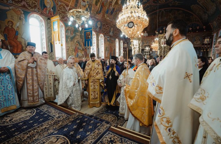 Episcopul Sălajului Benedict a slujit în Parohia Solomon