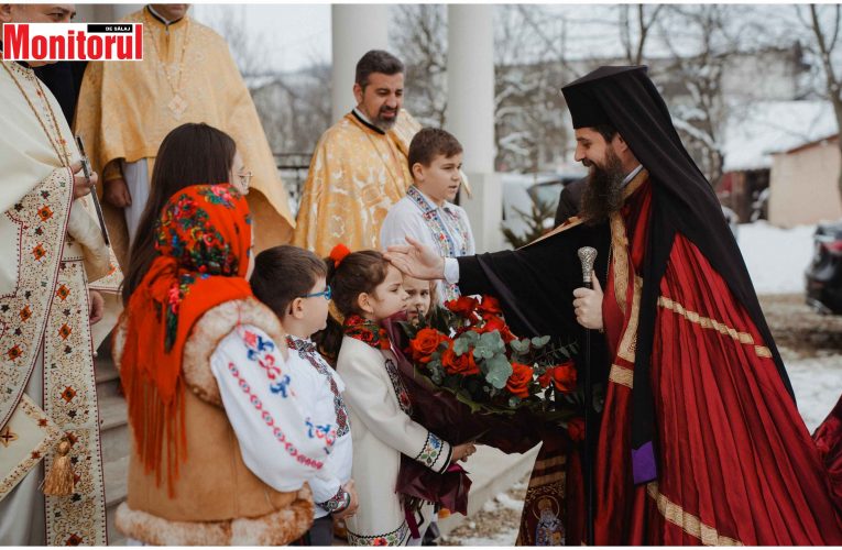 Episcopul Sălajului Benedict a binecuvântat creștinii din comuna Crișeni
