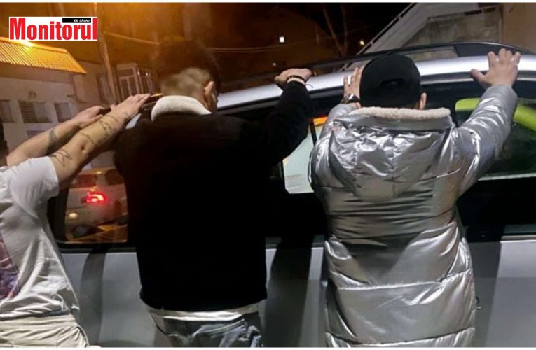 Un tânăr din Sălaj se pregătea să prizeze droguri de pe ecranul unui telefon, în mașină